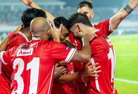 Kannur Warriors End Calicut FC Title Defence to Enter SLK Final