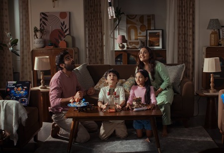 Smartivity's New Ad Urges Kids to Swap Screens for Hands-On Play