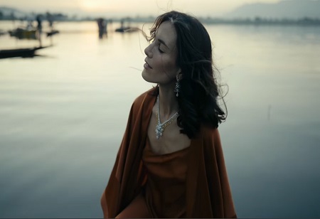 Zoya Jewels Unveils Campaign Inspired by Kashmir's Charm