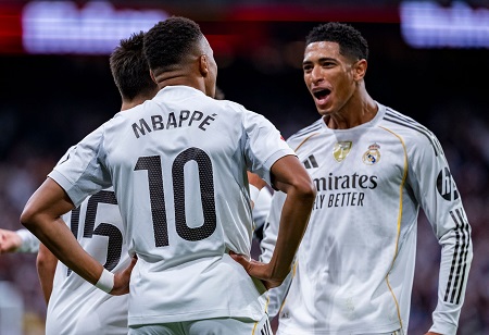 Real Madrid Edge Barcelona 2-1 in Thrilling El Clasico Real Madrid Edge Barcelona 2-1 in Thrilling El Clasico