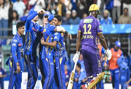 Mumbai Indians Secure First IPL 2025 Win with Dominant 8-Wicket Victory Over KKR
