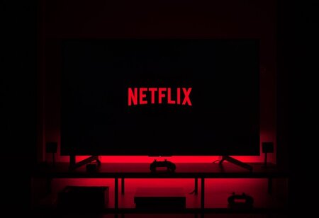 Netflix Posts Record Profit Resilient Amid Economic Uncertainty and Tariffs