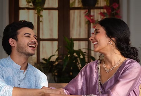 Tanishq's Rakhi Ad Celebrates Sibling Bonds in 'Brothers by Sisters' Campaign