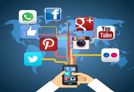 Bulk of Indians Get their News from Social Media, with over 70% Relying on Online Sources