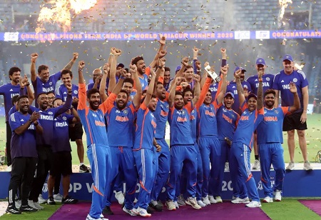 India Wins Asia Cup Title in Dramatic Final Against Pakistan