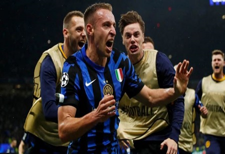 Inter Milan Triumphs Over Barcelona in Thrilling Champions League Semi-Final