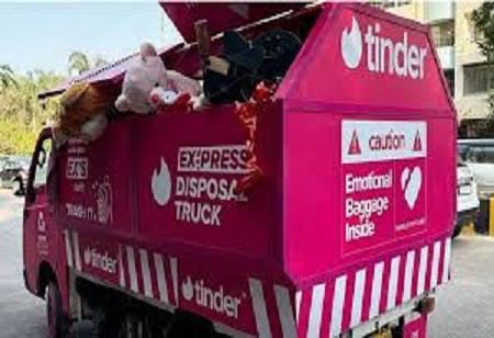 Tinder Comes Up with Trash Your Ex Campaign