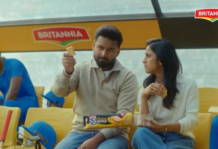 Britannia 50?50 Launches Cheeze Dipped Sandwich with Crunch and Melt