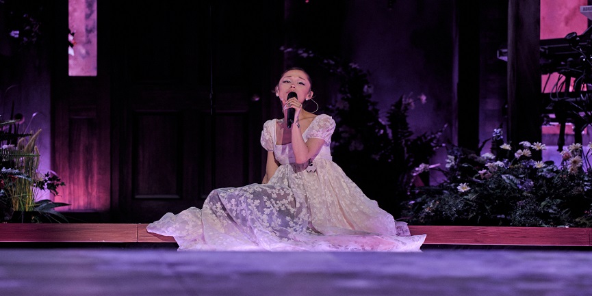Ariana Grande Returns to Stage With 'Eternal Sunshine' Tour