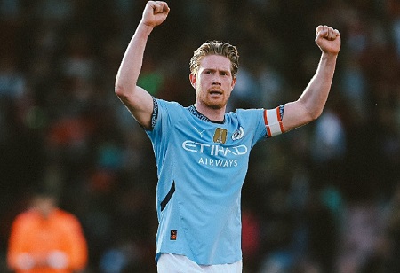 Kevin De Bruyne Says Goodbye to Manchester City